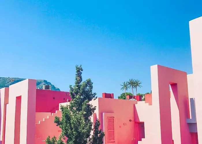 In Muralla Roja - 0406 *